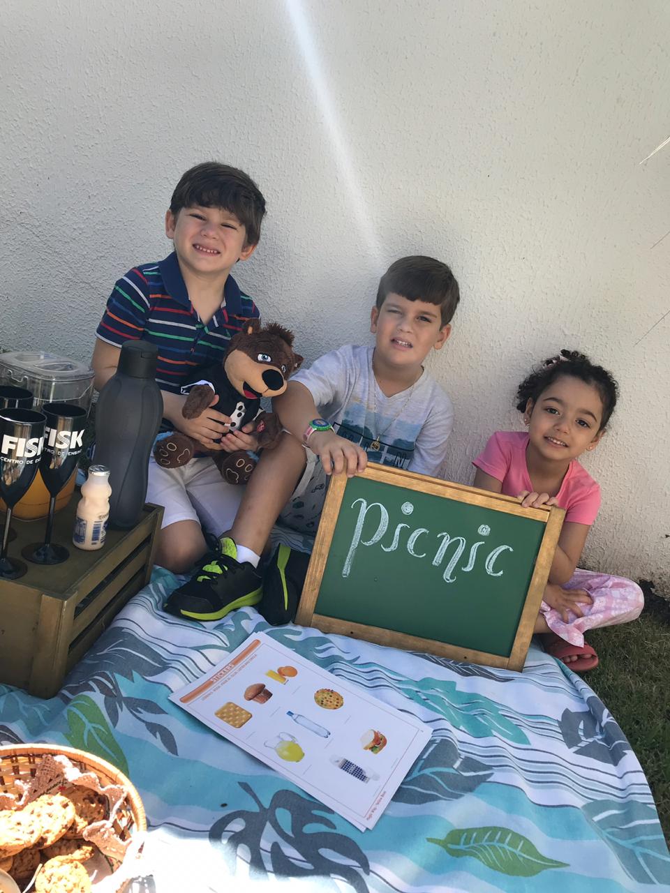 Fisk Itapuranga/GO - "Let"s have a picnic"